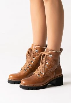 Paul Green Bottines à Plateau Cognac Braun 009 Femme -France Paul Green Soldes Boutique ee1bef92cc0c403182ac65d524f2f796